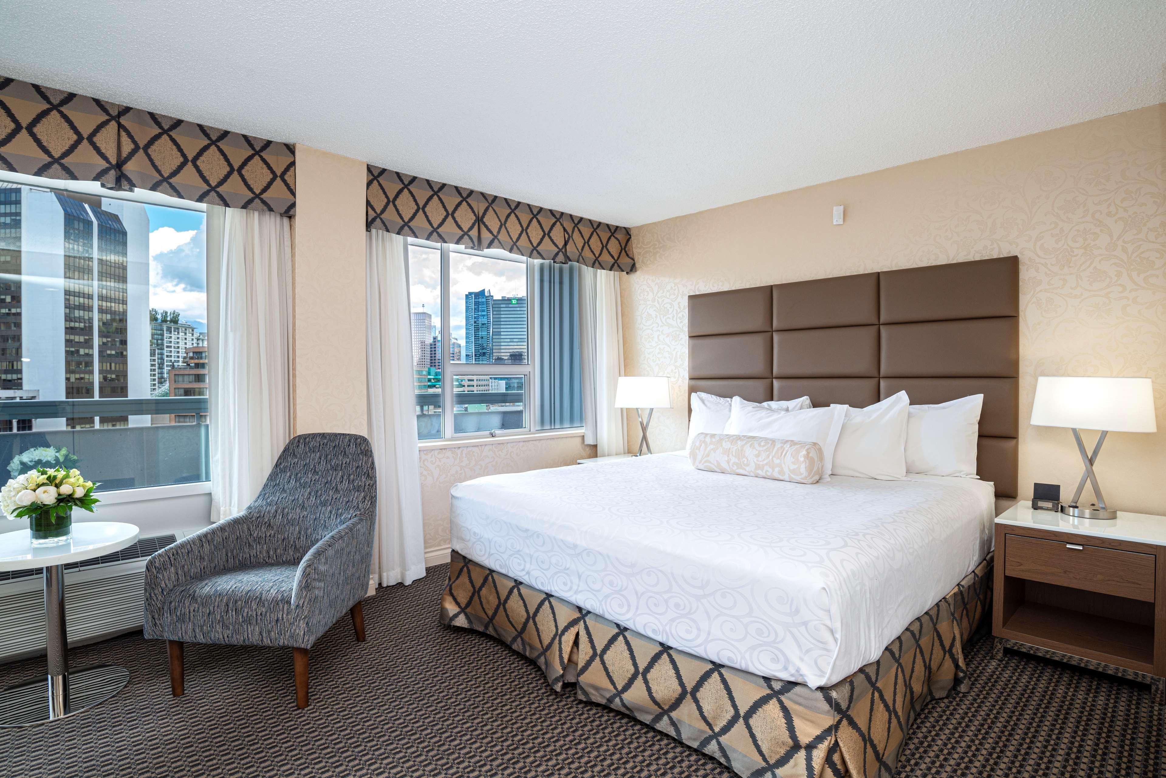 Best Western Premier Chateau Granville Hotel & Suites & Conference Centre Vancouver Exterior photo